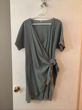 Soft Wrap Tie Dress in Dusty Sage